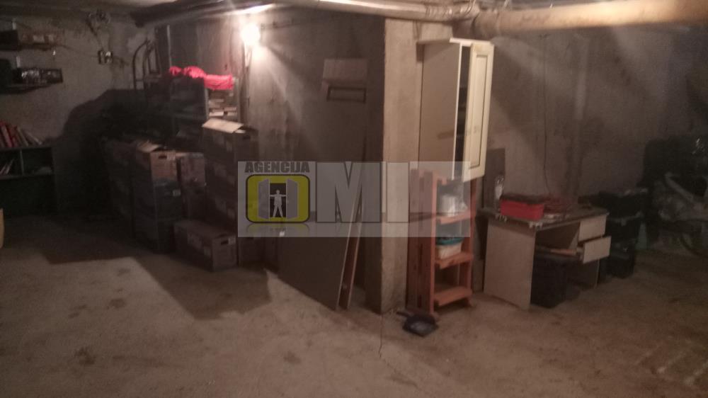 B Kosa 1 Partizanske Avijacije Vojvođanka 180m2 Agencija Mi