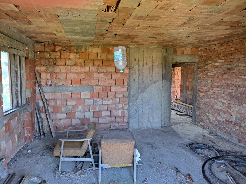 Barajevo,naselje Trebež,Izvorska, 607m2 +20a