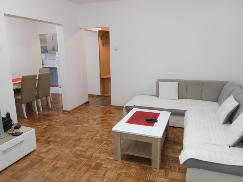 Bež Kosa , 3,5-soban , 87+26 kvm