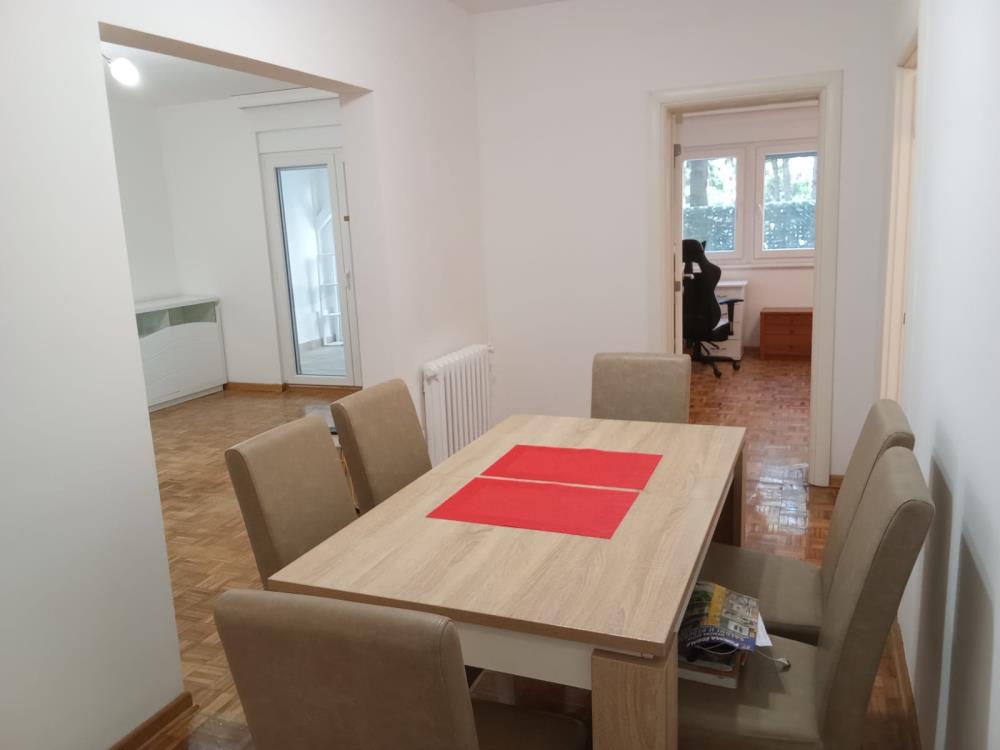 Bež Kosa , 3,5-soban , 87+26 kvm