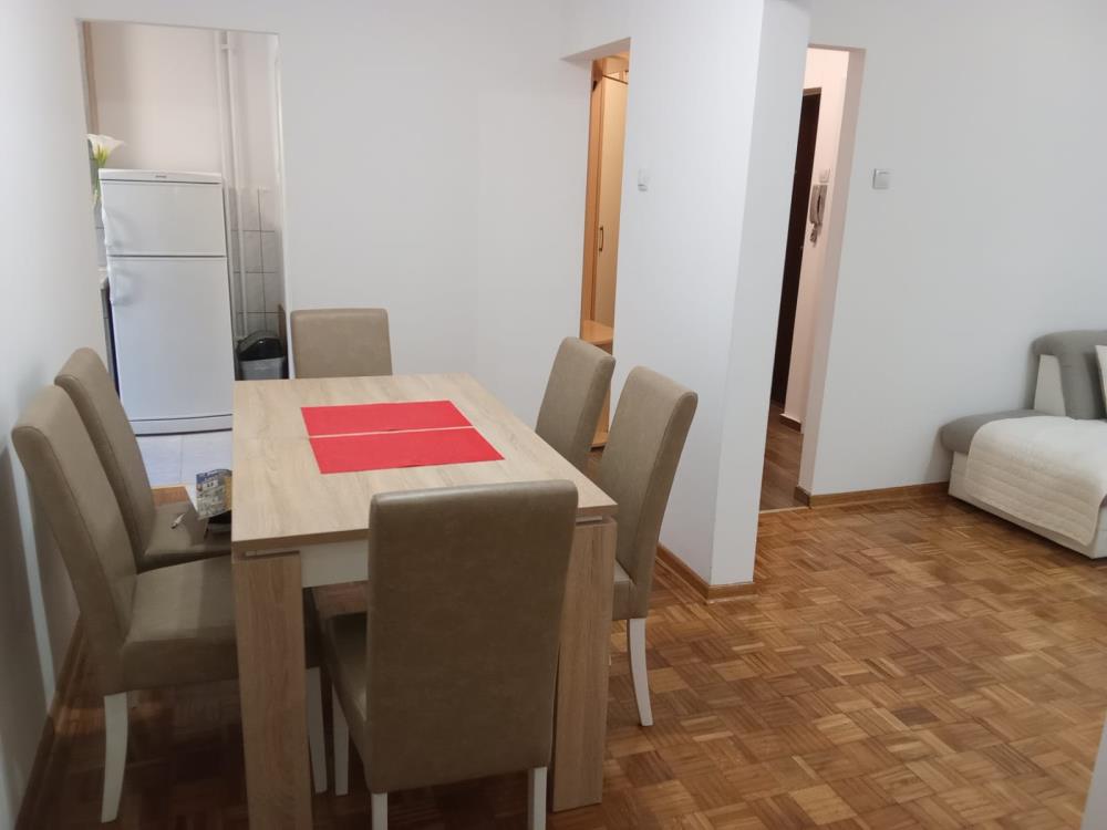 Bež Kosa , 3,5-soban , 87+26 kvm