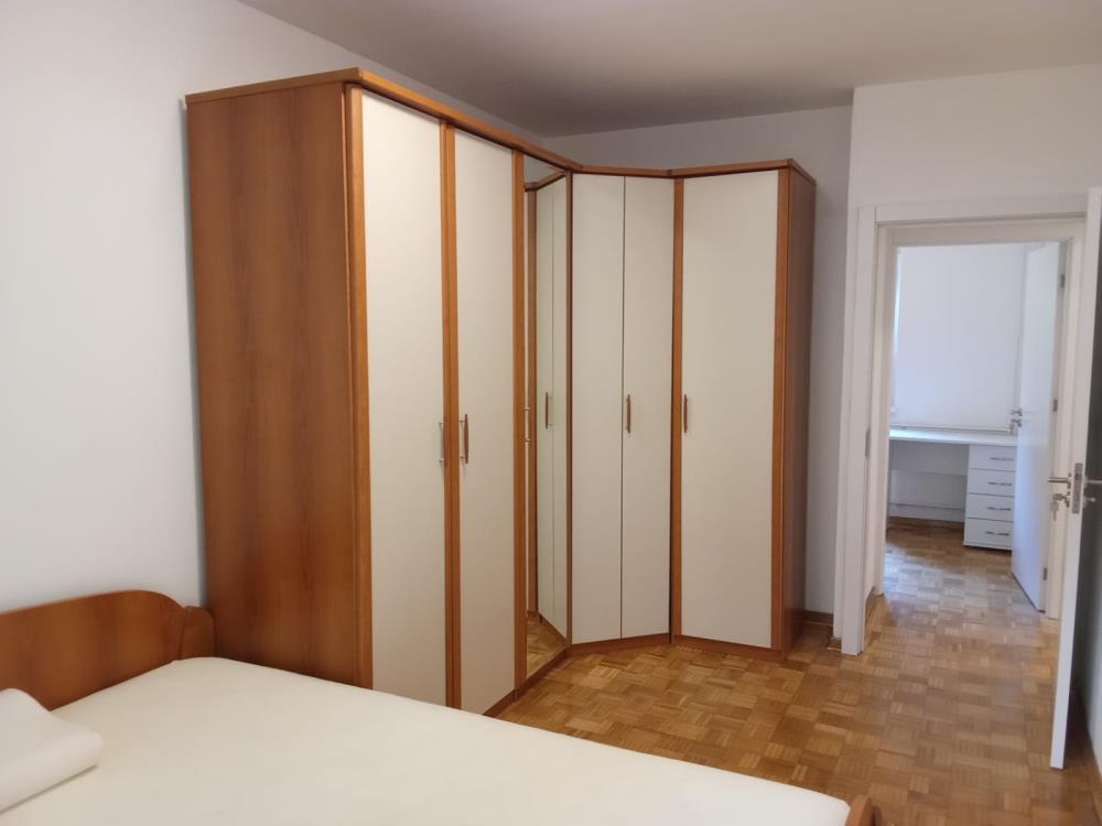 Bež Kosa , 3,5-soban , 87+26 kvm