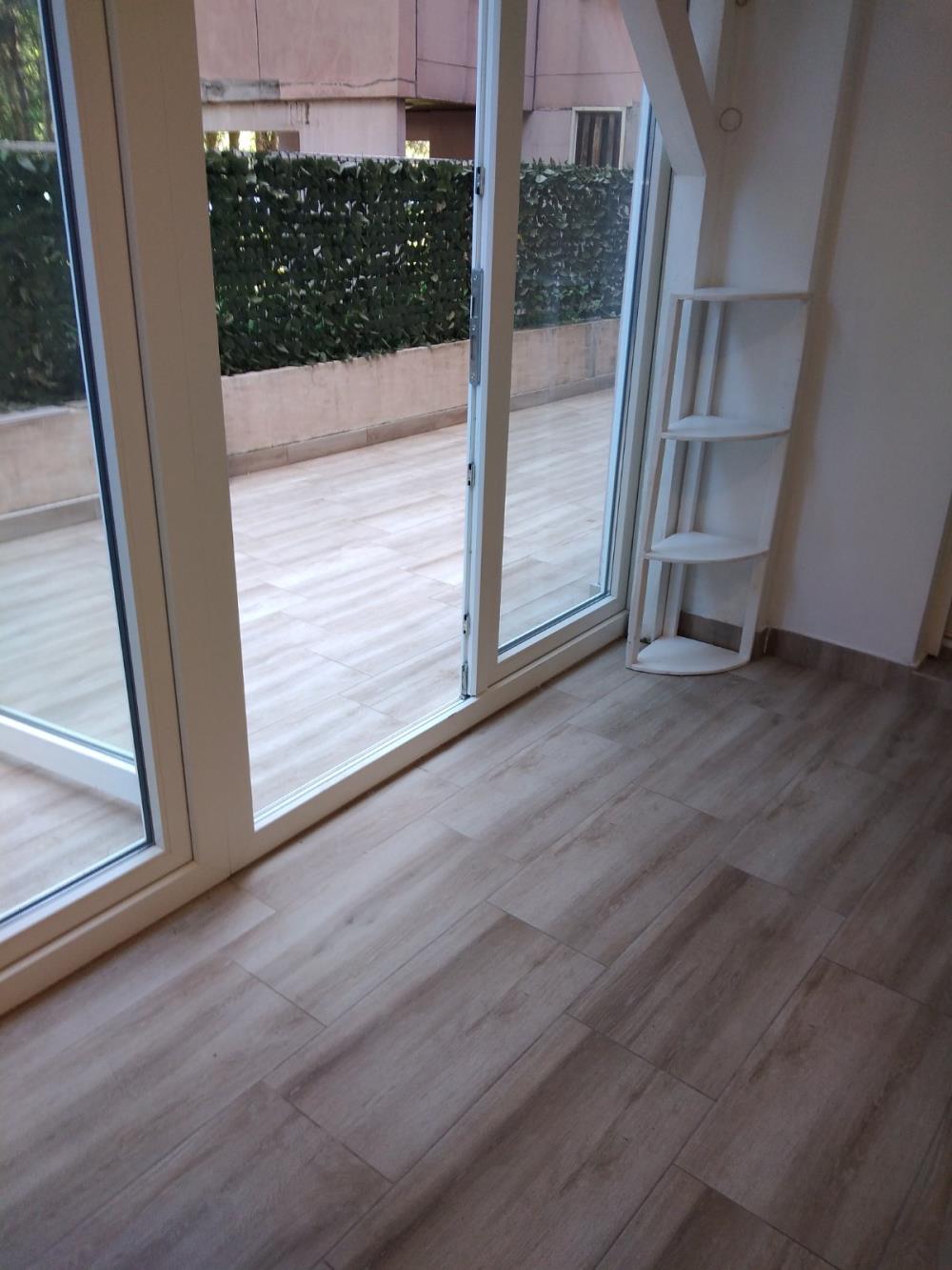 Bež Kosa , 3,5-soban  namešten