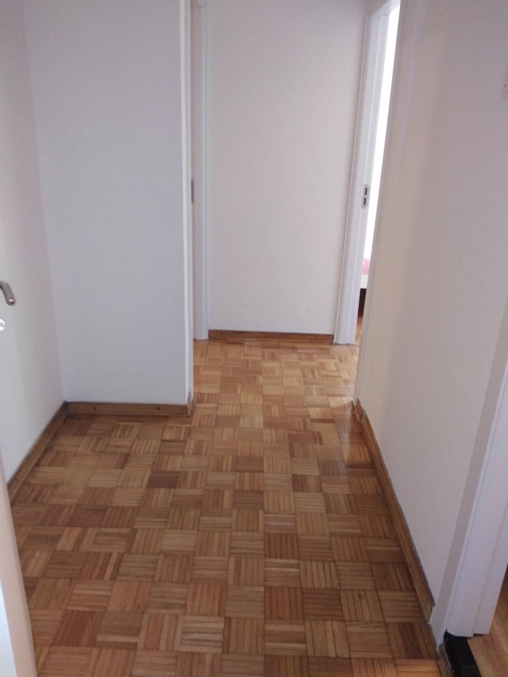 Bež Kosa , 3,5-soban  namešten