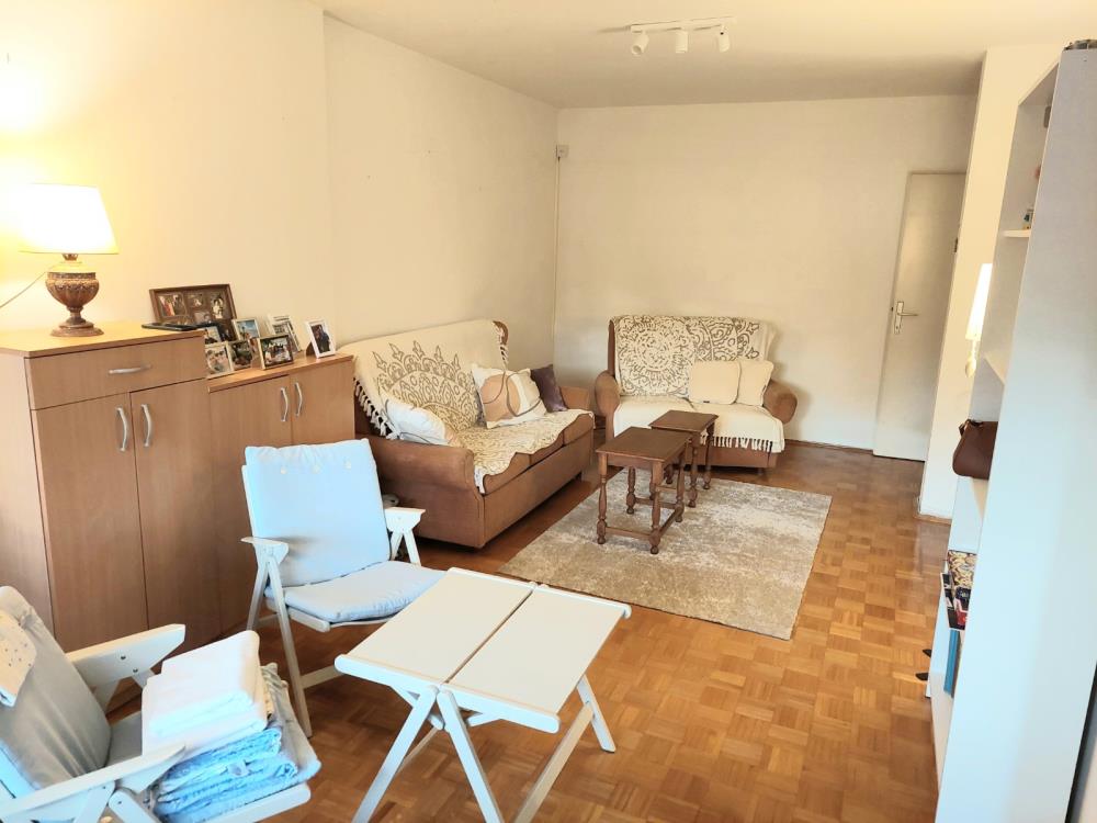 Blok 24, 2-soban, 56m,