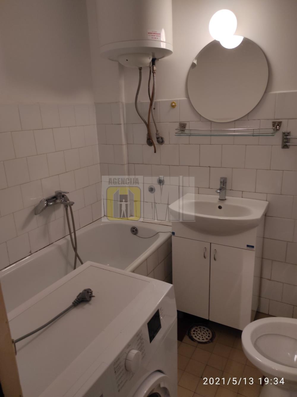 Blok 38, 2,5-soban, I /8, 131.000€