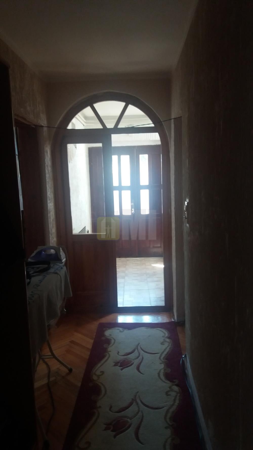 Surčin, kuća 183m+4a, 160.000 €