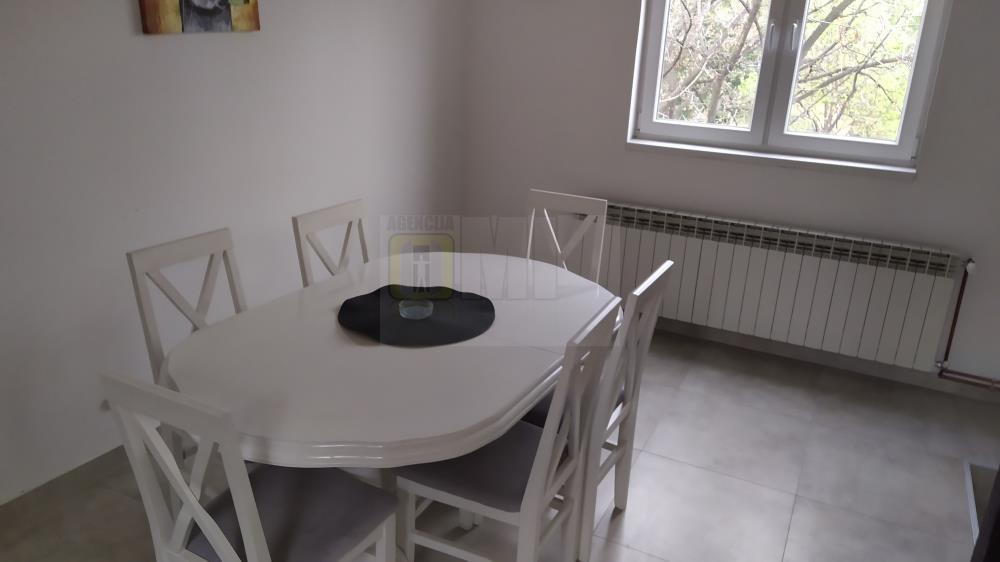 Vojvode Milenka, 240m2, treba pogledati