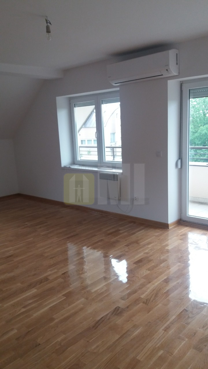 Zemun . D Rakića, 3.0, dupleks, 119,000€