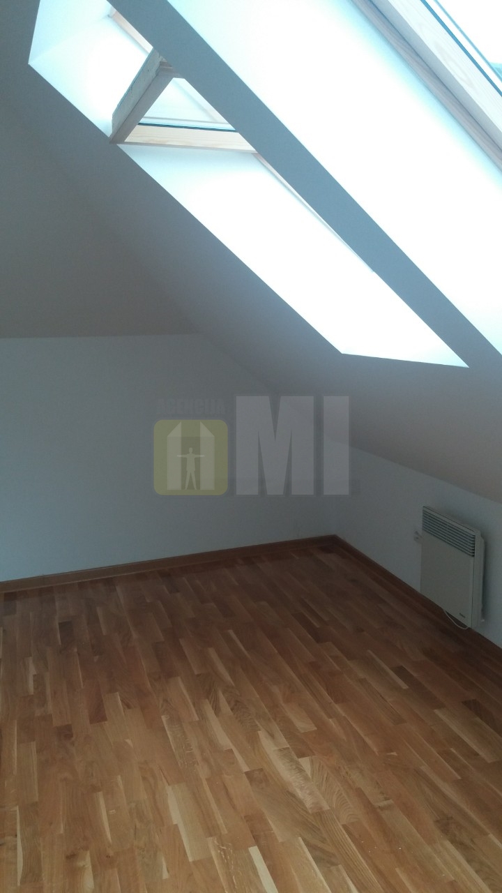 Zemun . D Rakića, 3.0, dupleks, 119,000€