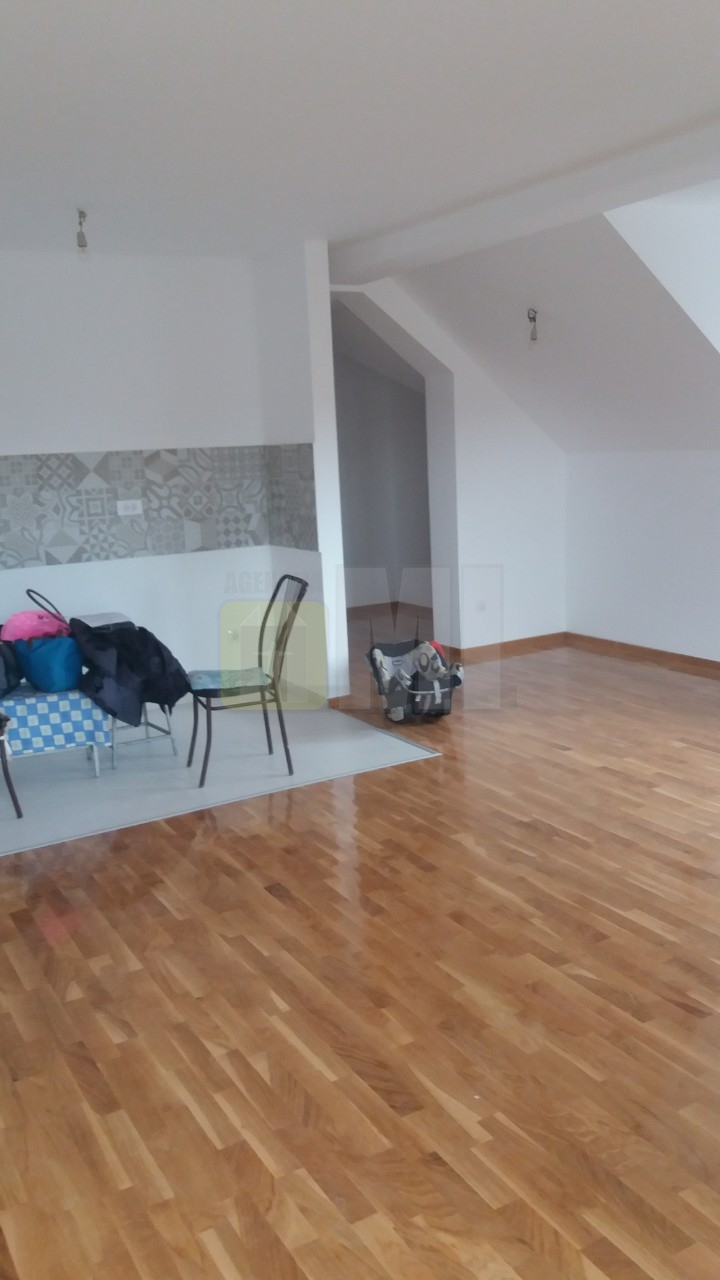 Zemun . D Rakića, 3.0, dupleks, 119,000€