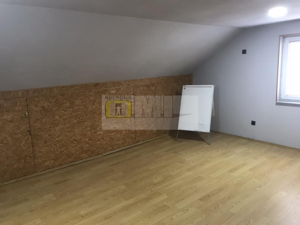Zemun, Kalvarija, Vikentija Rakića, kuća, vertikala, 200m2 na 2 ara