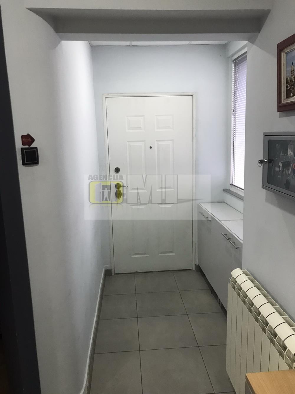 Zemun, Kalvarija, Vikentija Rakića, kuća, vertikala, 200m2 na 2 ara