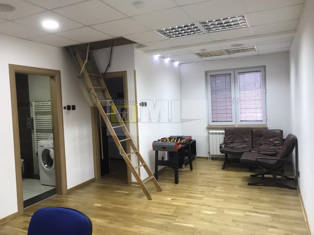 Zemun, Kalvarija, Vikentija Rakića, kuća, vertikala, 200m2 na 2 ara